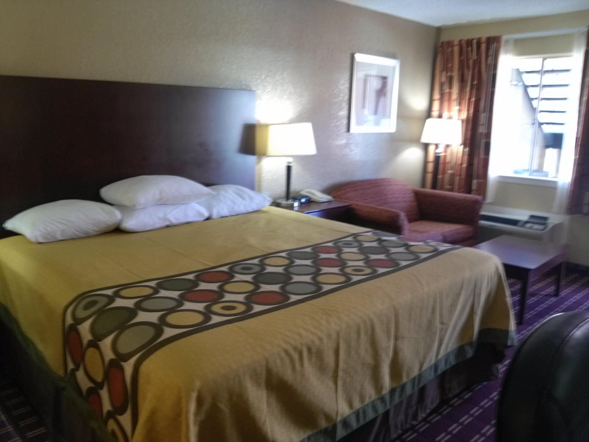 Super 8 By Wyndham Kerrville Tx Kültér fotó