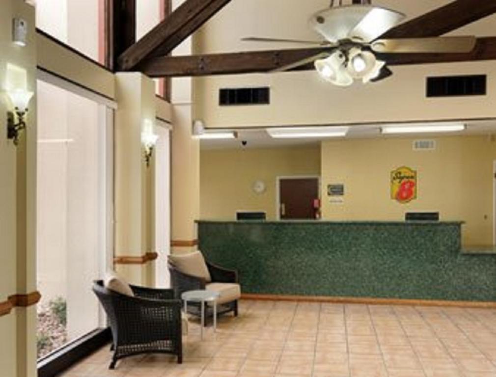 Super 8 By Wyndham Kerrville Tx Beltér fotó